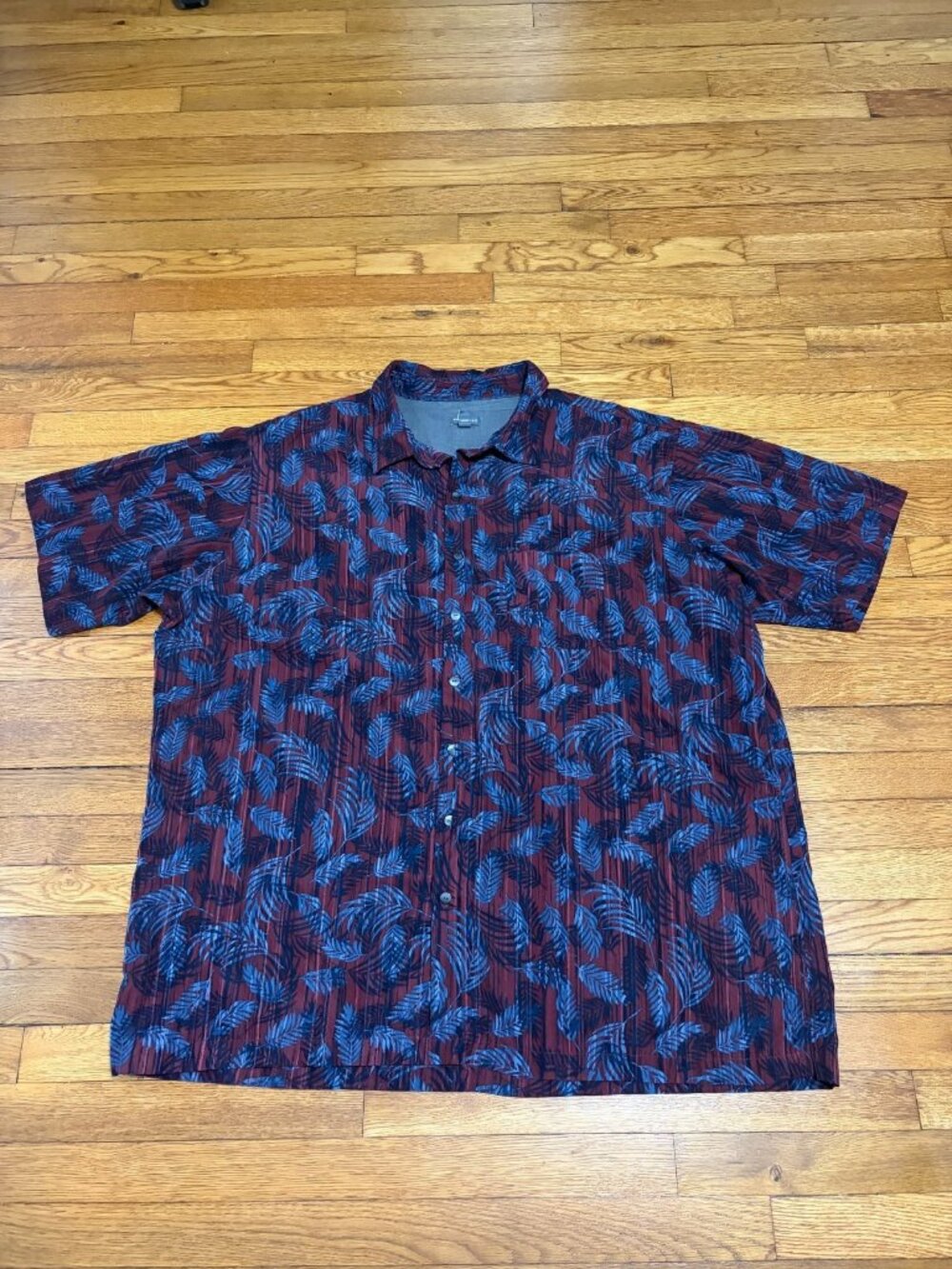 Van Heusen Mens Button Up Shirt Size 3XLT 3XL Tall Retro Blue Red Floral
